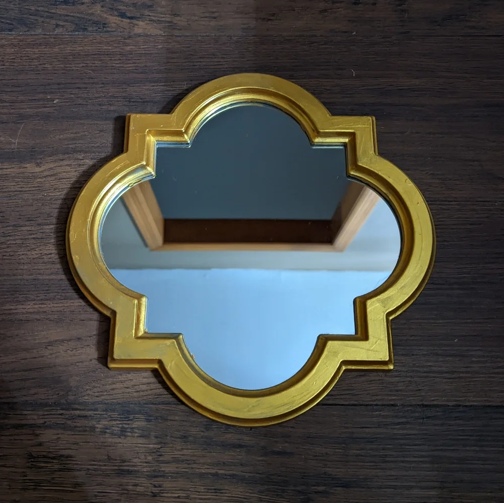 Cute Decorative Gold Mirror
